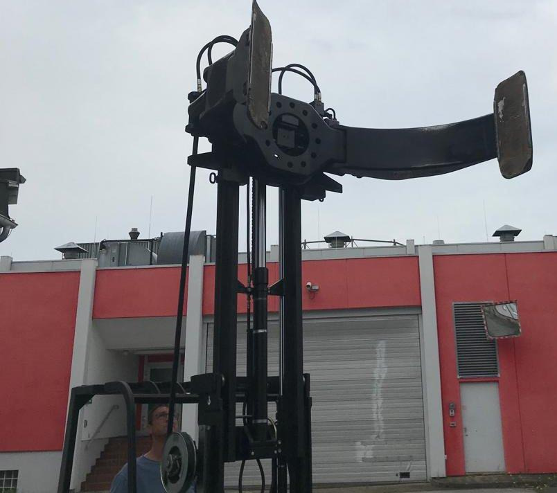 Three-wheel electric front loader Jungheinrich EFG DF 15 with duplex mast and Meyer roller clamp - 电动叉车:图4 Three-wheel electric front loader Jungheinrich EFG DF 15 with duplex mast and Meyer roller clamp - 电动叉车:图4