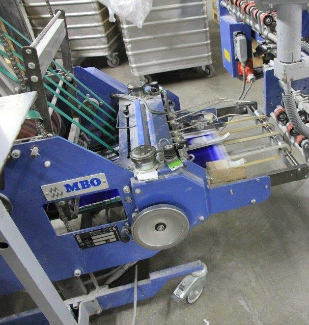 Standing vertically delivery with pres rollers MBO SAP 46 L - 折页机:图1 Standing vertically delivery with pres rollers MBO SAP 46 L - 折页机:图1