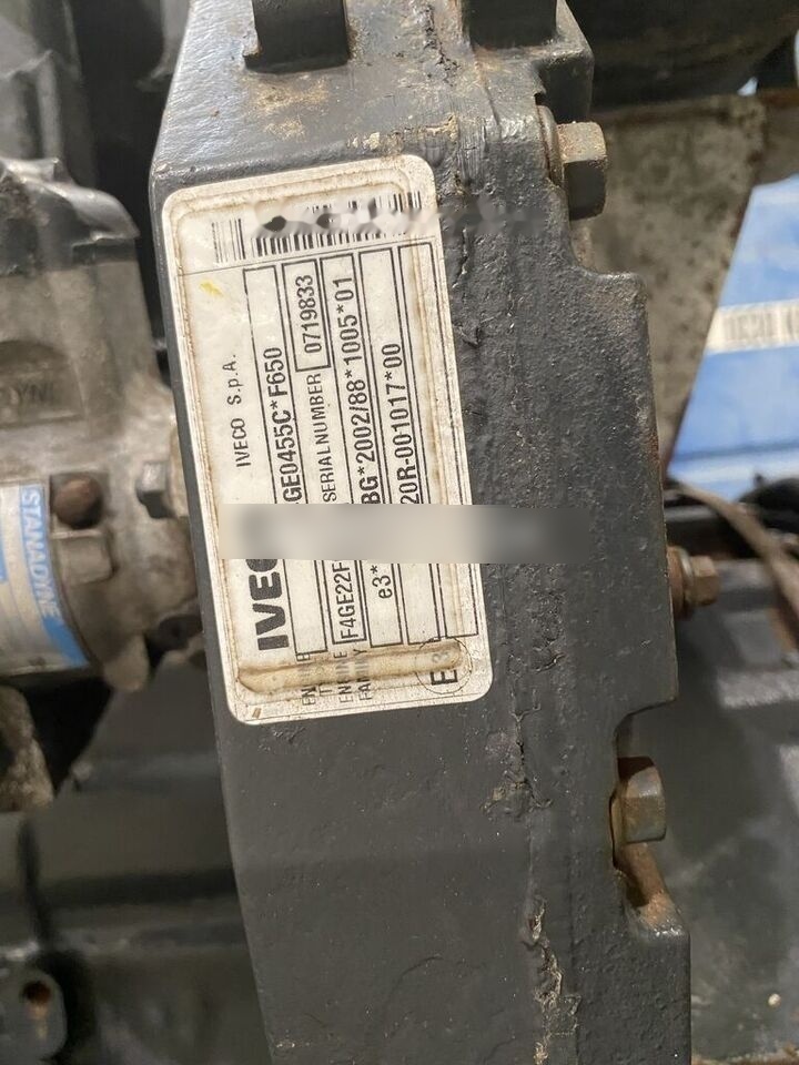 IVECO 60 kVa - 发电机组:图5 IVECO 60 kVa - 发电机组:图5