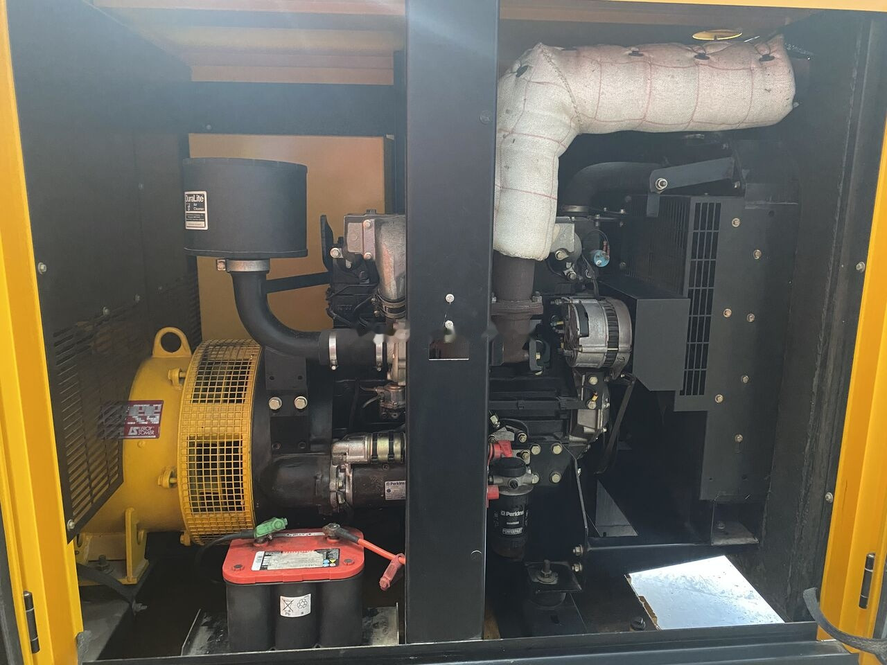 SDMO Perkins 75 kVa Diesel - 发电机组:图2 SDMO Perkins 75 kVa Diesel - 发电机组:图2