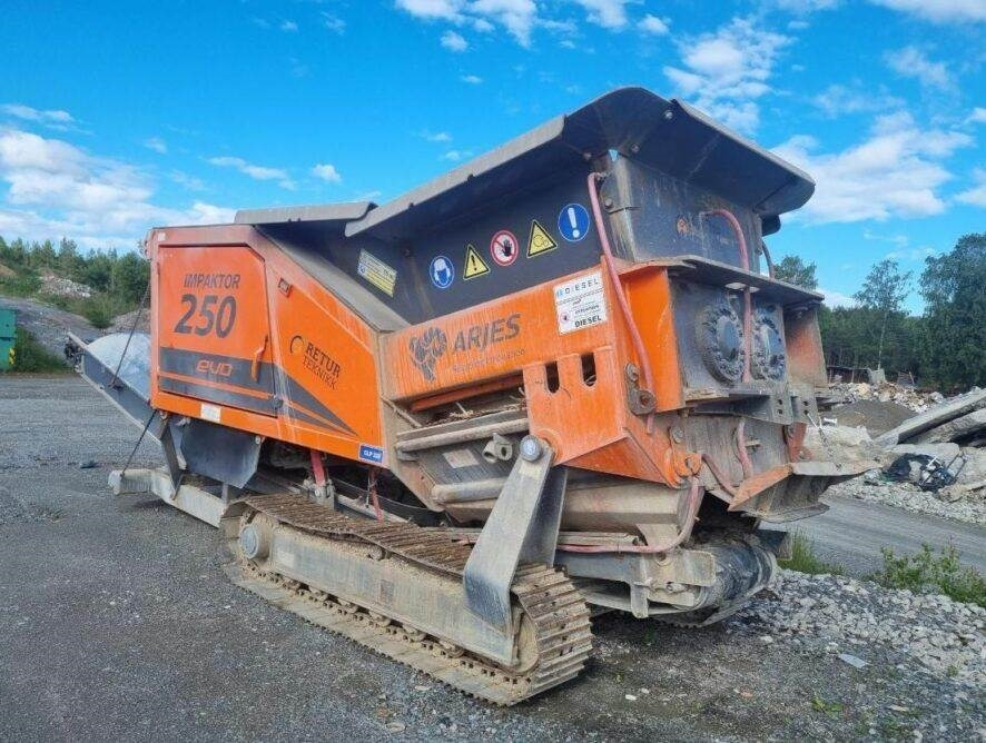 Arjes Impaktor 250 EVO - 破碎机:图1 Arjes Impaktor 250 EVO - 破碎机:图1