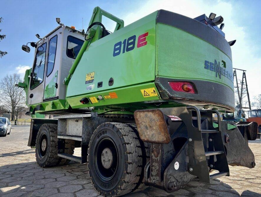 Sennebogen 818 K10 ULM - 垃圾/ 工业叉装车:图5 Sennebogen 818 K10 ULM - 垃圾/ 工业叉装车:图5