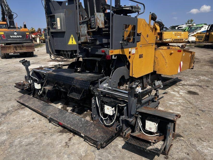 Volvo TITAN 125 - 沥青铺路机:图3 Volvo TITAN 125 - 沥青铺路机:图3