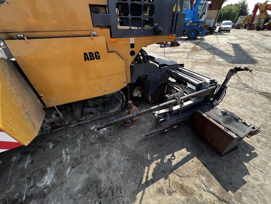 Volvo TITAN 125 - 沥青铺路机:图5 Volvo TITAN 125 - 沥青铺路机:图5