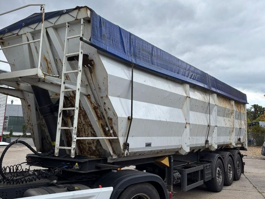 Lück SKF 35 60m³ Liftachse/Plane - 翻斗半拖车:图3 Lück SKF 35 60m³ Liftachse/Plane - 翻斗半拖车:图3