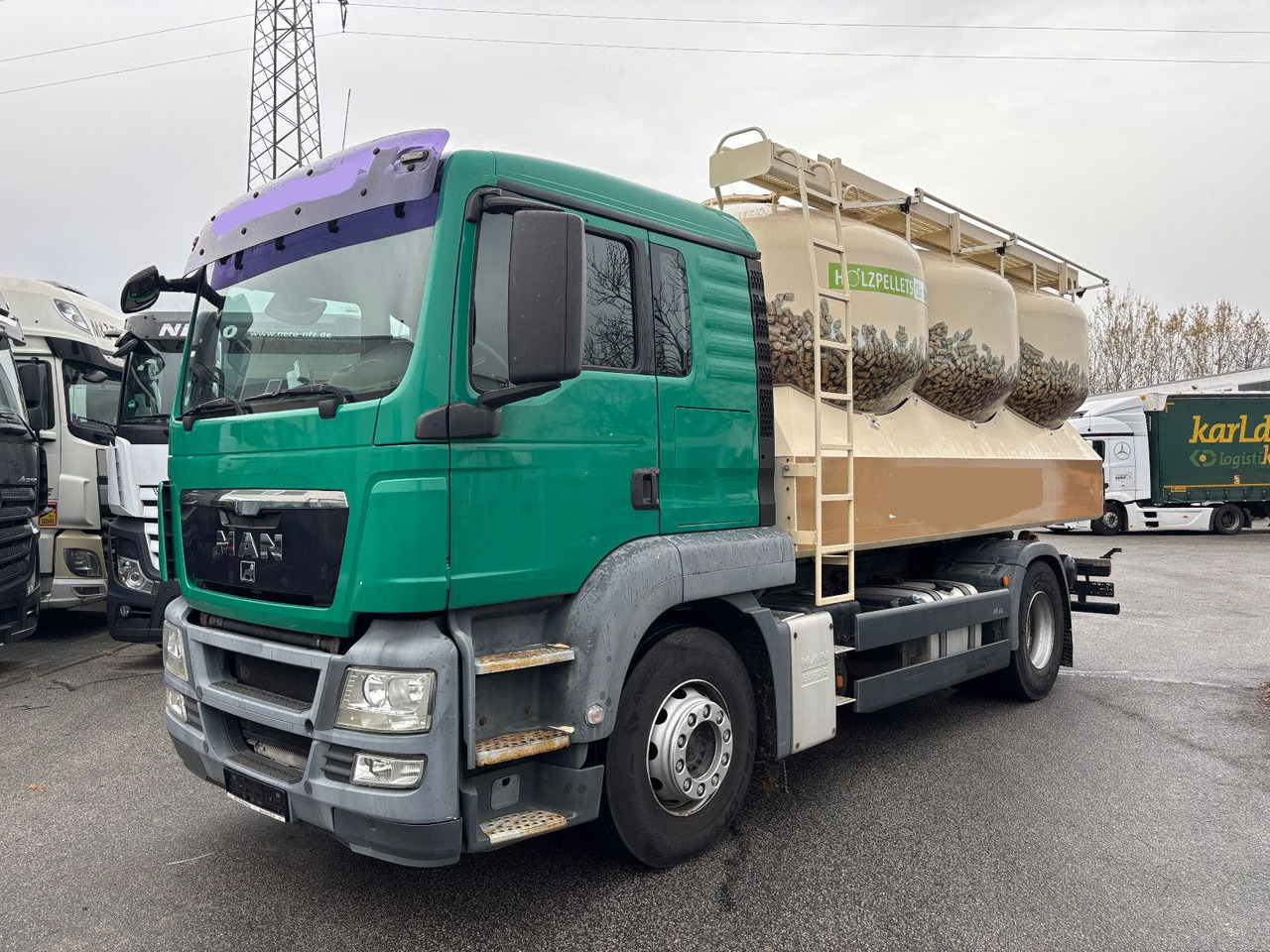 MAN TGS 18.440 Silo/Waage/Kompressor/40m Schlauch - 罐车:图2 MAN TGS 18.440 Silo/Waage/Kompressor/40m Schlauch - 罐车:图2