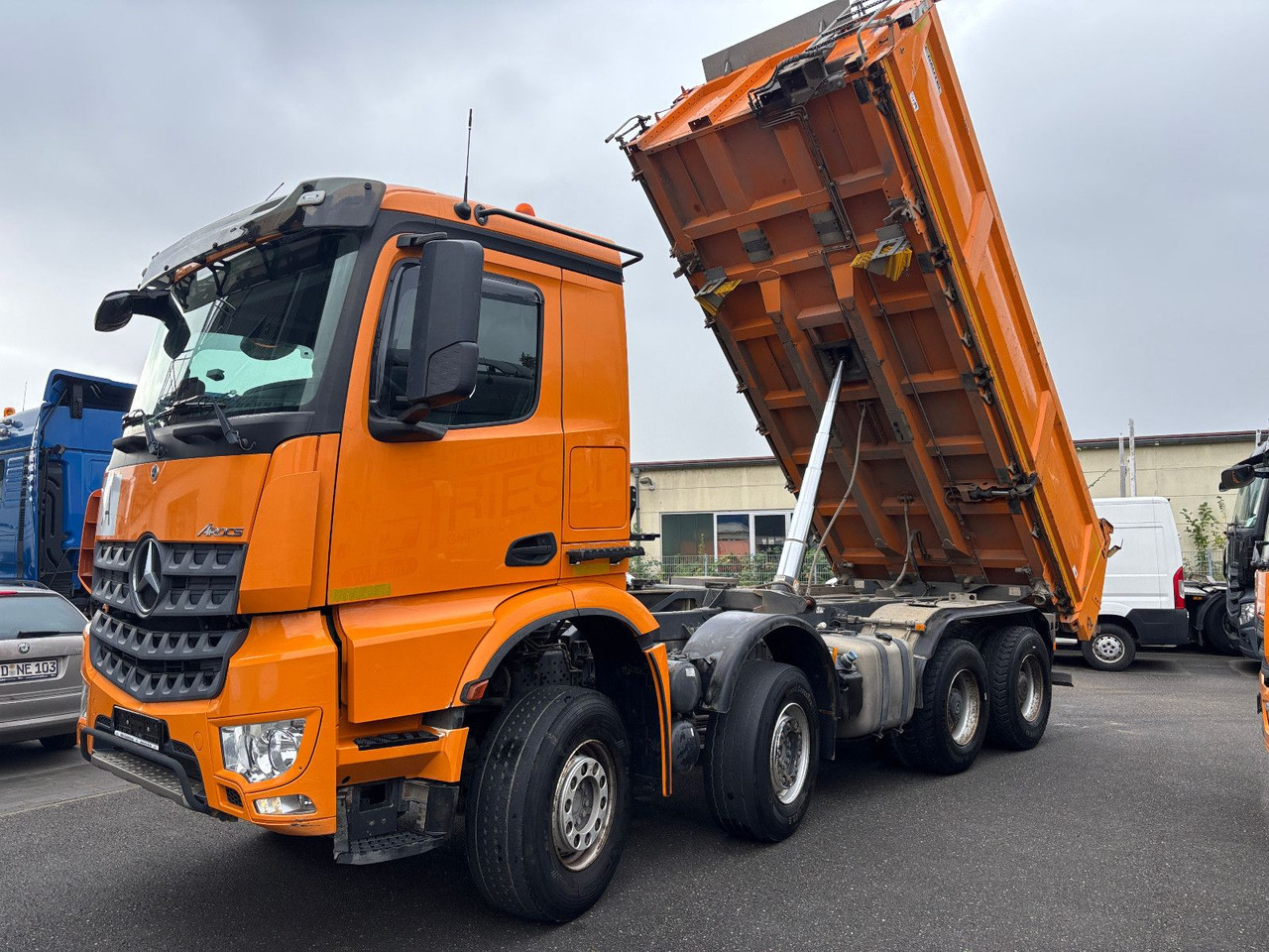 Mercedes-Benz Arocs 3248 8x4 MP5 Bordmatik/Klima/Plane - 翻斗车:图3 Mercedes-Benz Arocs 3248 8x4 MP5 Bordmatik/Klima/Plane - 翻斗车:图3