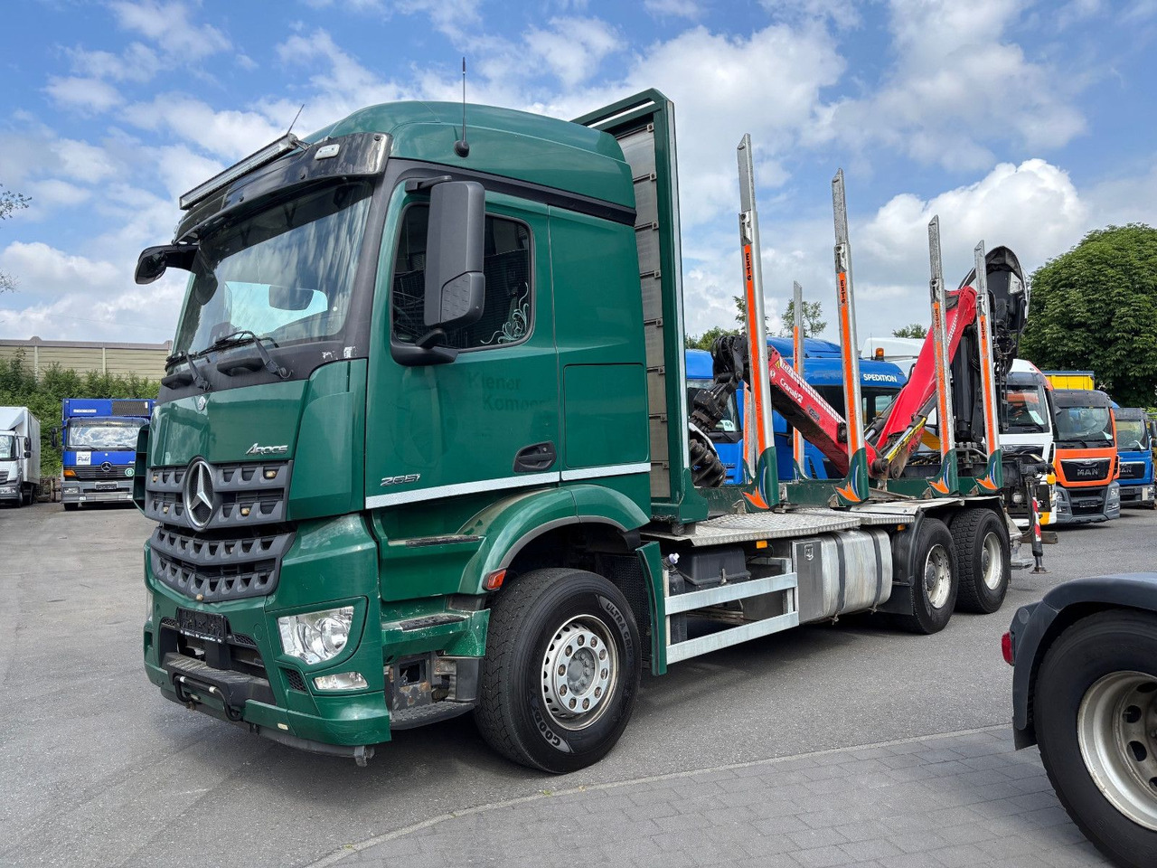 Mercedes-Benz Arocs 6x4/Kran Cranab TZ 12.2 - 木材运输车, 起重车:图1 Mercedes-Benz Arocs 6x4/Kran Cranab TZ 12.2 - 木材运输车, 起重车:图1