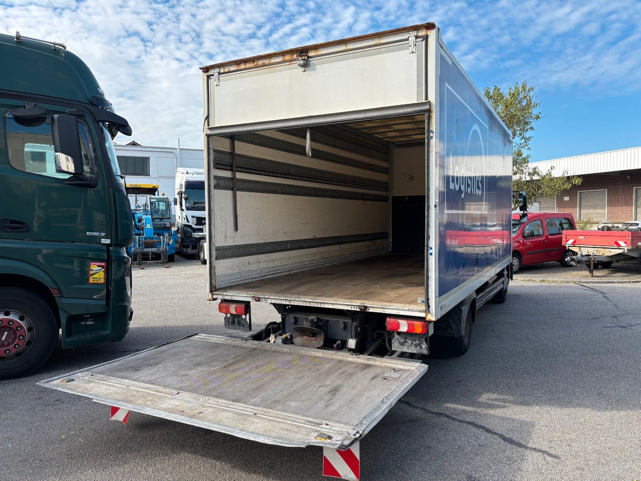 Mercedes-Benz Atego 821 Luft/LBW/EU6/Klima/Navi - 厢式货车:图5 Mercedes-Benz Atego 821 Luft/LBW/EU6/Klima/Navi - 厢式货车:图5
