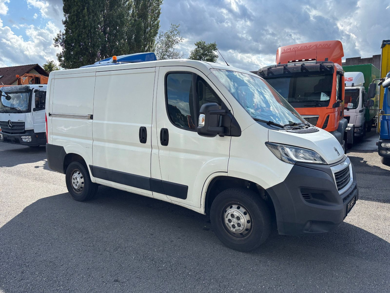 Peugeot Boxer - 紧凑型面包车:图1 Peugeot Boxer - 紧凑型面包车:图1