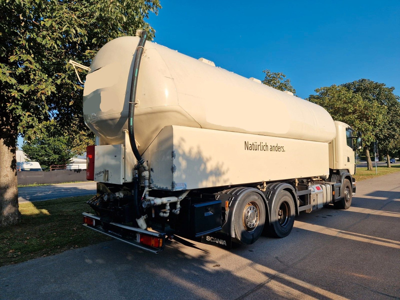 Scania R440 31m³ SILO 4 Kammer/Retarder/Kompressor/Lift - 罐车:图3 Scania R440 31m³ SILO 4 Kammer/Retarder/Kompressor/Lift - 罐车:图3