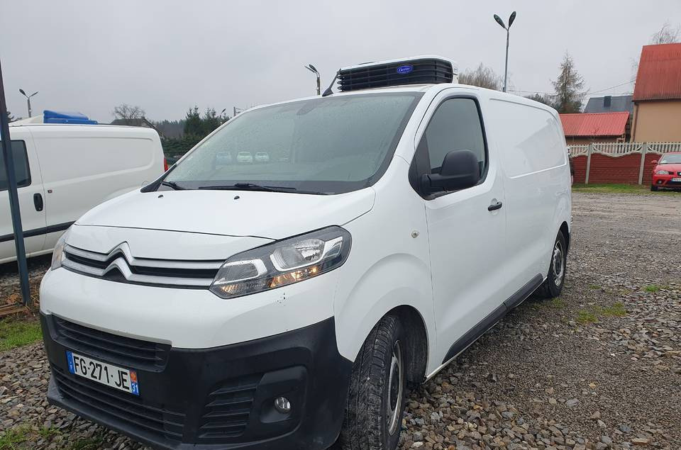 Citroen JUMPY CHLODNIA MROZNIA CARRIER+230V KLIMA EURO6 - 冷藏货车:图4 Citroen JUMPY CHLODNIA MROZNIA CARRIER+230V KLIMA EURO6 - 冷藏货车:图4