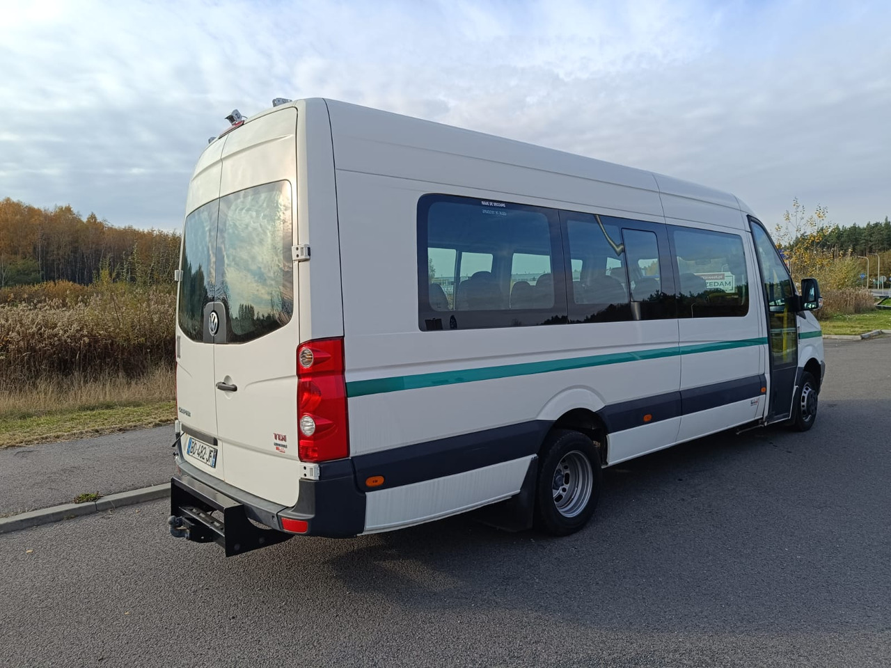VOLKSWAGEN CRAFTER 23 OSOBY KLIMA WEBASTO KAMERA RETARDER HAK EURO5 - 长途客车:图4 VOLKSWAGEN CRAFTER 23 OSOBY KLIMA WEBASTO KAMERA RETARDER HAK EURO5 - 长途客车:图4