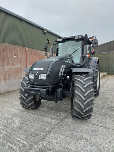 2012 Valtra T132 - 拖拉机:图3 2012 Valtra T132 - 拖拉机:图3