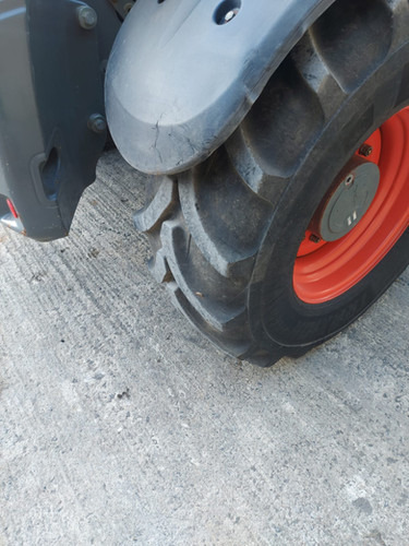 伸缩臂叉装车 Claas Scorpion 7044：图13