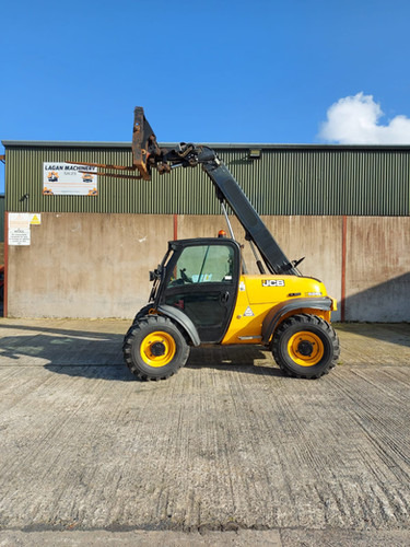JCB 2015 JCB 526-56 Agri - 伸缩臂叉装车:图1 JCB 2015 JCB 526-56 Agri - 伸缩臂叉装车:图1