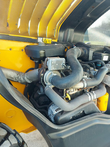 伸缩臂叉装车 JCB S27-58 AGRI:图9 伸缩臂叉装车 JCB S27-58 AGRI:图9