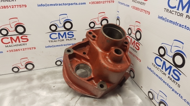 Case David Brown 1394, 1494, 1210, 1200, 1490 Transmission Housing Plate K917726 - 传动装置 适用于 拖拉机:图2 Case David Brown 1394, 1494, 1210, 1200, 1490 Transmission Housing Plate K917726 - 传动装置 适用于 拖拉机:图2