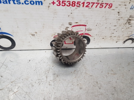 Case David Brown 1394, 1494, 1594, 1690 Transmission Gear Z18 K205681 - 传动装置:图1 Case David Brown 1394, 1494, 1594, 1690 Transmission Gear Z18 K205681 - 传动装置:图1