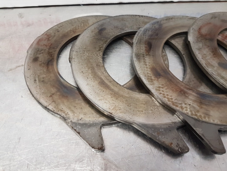 Claas Ares 836, Axion 850-810 Cmatic, 936-915 Rz Brake Plate Disc Kit 6005028205 - 制动盘:图3 Claas Ares 836, Axion 850-810 Cmatic, 936-915 Rz Brake Plate Disc Kit 6005028205 - 制动盘:图3