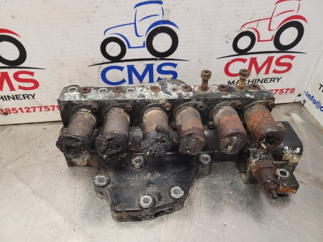 Deutz Agrotron 6120.4 Valve Block 0.900.2050.8, 2093.452.112, 2093.352.112 - 传动装置:图1 Deutz Agrotron 6120.4 Valve Block 0.900.2050.8, 2093.452.112, 2093.352.112 - 传动装置:图1