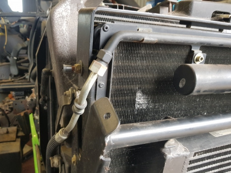 Deutz Agrotron M620 Air Conditioning Condenser Radiator 0.016.1816.4/10 - 空调零件:图3 Deutz Agrotron M620 Air Conditioning Condenser Radiator 0.016.1816.4/10 - 空调零件:图3