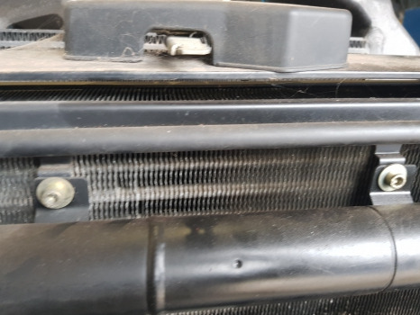Deutz Agrotron M620 Air Conditioning Condenser Radiator 0.016.1816.4/10 - 空调零件:图2 Deutz Agrotron M620 Air Conditioning Condenser Radiator 0.016.1816.4/10 - 空调零件:图2