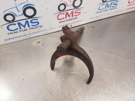 Deutz Dx110, Dx4.10, Dx4.10, Dx4.70, Control Fork04343882, 04303285, 4332165r - 传动装置 适用于 拖拉机:图4 Deutz Dx110, Dx4.10, Dx4.10, Dx4.70, Control Fork04343882, 04303285, 4332165r - 传动装置 适用于 拖拉机:图4
