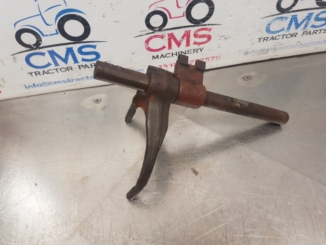 Deutz Dx110, Dx4.10, Dx4.10, Dx4.70, Control Fork04343882, 04303285, 4332165r - 传动装置 适用于 拖拉机:图3 Deutz Dx110, Dx4.10, Dx4.10, Dx4.70, Control Fork04343882, 04303285, 4332165r - 传动装置 适用于 拖拉机:图3