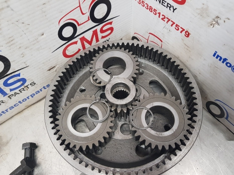 Fermec 860 Carraro Front Axle Hub Reduction Kit Assy 125549, 115644, 115643, - 前轴:图5 Fermec 860 Carraro Front Axle Hub Reduction Kit Assy 125549, 115644, 115643, - 前轴:图5