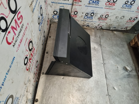 Fiat 90 Series, 140-90, 160-90 Cab Mudguard Fender Extension Guardlh 5172542 - 挡泥板:图4 Fiat 90 Series, 140-90, 160-90 Cab Mudguard Fender Extension Guardlh 5172542 - 挡泥板:图4