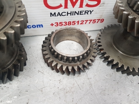 Ford 10 Ser 5610, 6610, 7810, 7610 Transmission Gear Kit E0nn7113eb, E0nn7z008ad - 传动装置 适用于 拖拉机:图3 Ford 10 Ser 5610, 6610, 7810, 7610 Transmission Gear Kit E0nn7113eb, E0nn7z008ad - 传动装置 适用于 拖拉机:图3