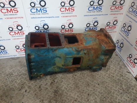 Ford 10 Series 6610 Transmission Housing E2nn7006ea, E0nn7006gc, E0nn7006ga - 变速箱:图1 Ford 10 Series 6610 Transmission Housing E2nn7006ea, E0nn7006gc, E0nn7006ga - 变速箱:图1