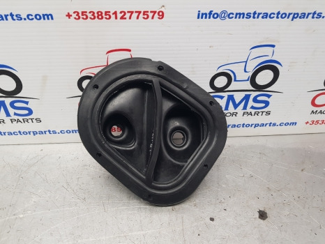 Ford 10, Tw 6610, 6810 Q Cab Gear Lever Gaiter Rubber Cover Boot E3nn7z066aa - 驾驶室和内部 适用于 农业机械:图4 Ford 10, Tw 6610, 6810 Q Cab Gear Lever Gaiter Rubber Cover Boot E3nn7z066aa - 驾驶室和内部 适用于 农业机械:图4