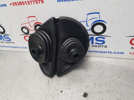 Ford 10, Tw 6610, 6810 Q Cab Gear Lever Gaiter Rubber Cover Boot E3nn7z066aa - 驾驶室和内部 适用于 农业机械:图3 Ford 10, Tw 6610, 6810 Q Cab Gear Lever Gaiter Rubber Cover Boot E3nn7z066aa - 驾驶室和内部 适用于 农业机械:图3