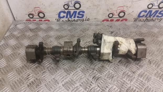 发动机及其零件 适用于 拖拉机 Ford 2910, 3 Cylinder Engine Rocker Shaft Assembly C5ne6563a:图1