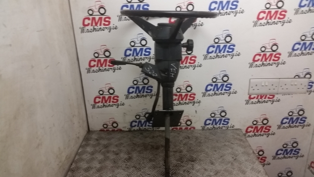 Ford 3230, 3430, 3930, 5130, 4830, 4630 Steering Column E8nn3c529da, 83982650 - 转向柱 适用于 拖拉机:图1 Ford 3230, 3430, 3930, 5130, 4830, 4630 Steering Column E8nn3c529da, 83982650 - 转向柱 适用于 拖拉机:图1