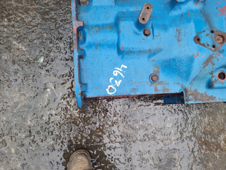 变速箱 Ford 4630, 5030, 4830, 30 Series, Transmission Gearbox Housing K3660221114：图6