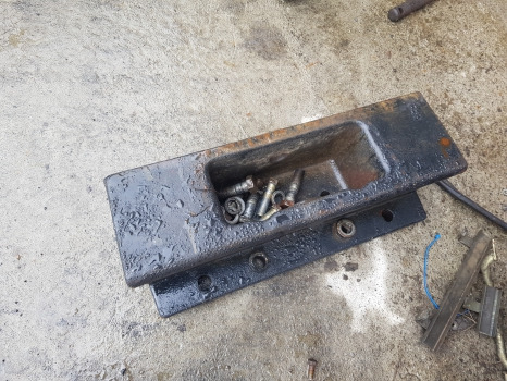 Ford 6635 Fiat L95 New Holland Tl100 Front Weight Carrier 5199414, 5172314 - 对重装置:图5 Ford 6635 Fiat L95 New Holland Tl100 Front Weight Carrier 5199414, 5172314 - 对重装置:图5