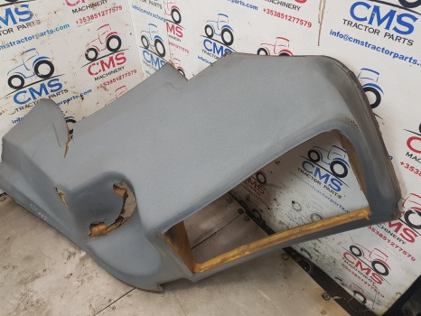 Ford 6640, 7840, 7740, 5640, 8240, 8340 Cab Interior Mat Panel 82002585 - 驾驶室和内部:图5 Ford 6640, 7840, 7740, 5640, 8240, 8340 Cab Interior Mat Panel 82002585 - 驾驶室和内部:图5