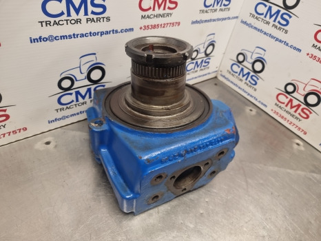 Ford Tw, 8630, 8530, Tw35 Front Axle Swivel Housing Lhs Zp4472354245, 83971636 - 前轴:图2 Ford Tw, 8630, 8530, Tw35 Front Axle Swivel Housing Lhs Zp4472354245, 83971636 - 前轴:图2