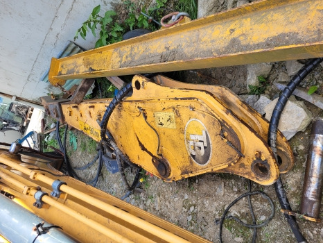 Hyundai Hx220lc Arm 3.9 M 61k6-20400, 61k6-24010 - 臂架 适用于 挖掘机:图1 Hyundai Hx220lc Arm 3.9 M 61k6-20400, 61k6-24010 - 臂架 适用于 挖掘机:图1
