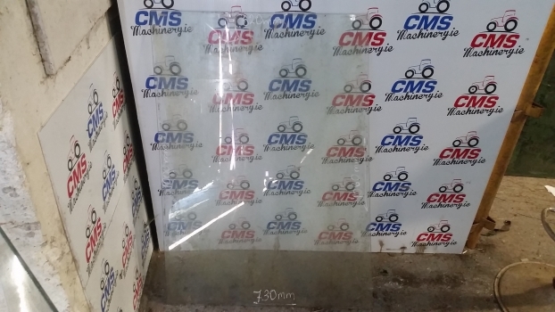 Jcb 3cx Side Glass 827/20081 - 车窗及其零件 适用于 反铲装载机:图1 Jcb 3cx Side Glass 827/20081 - 车窗及其零件 适用于 反铲装载机:图1