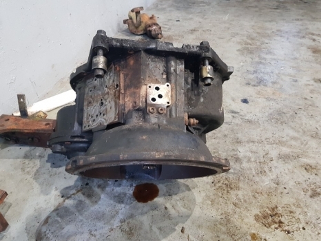 Jcb Tm310, Tm310s, 3cx, 4cx Transmission Housing 459/30368, 589/10592, 459/30390 - 变速箱及其零件 适用于 装载机:图5 Jcb Tm310, Tm310s, 3cx, 4cx Transmission Housing 459/30368, 589/10592, 459/30390 - 变速箱及其零件 适用于 装载机:图5