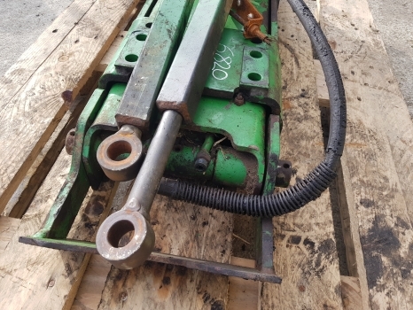 John Deere 6920, 6820, 6810, 6910 Pick Up Hitch Frame Al229594, Al220949 - 快速耦合器 适用于 农业机械:图5 John Deere 6920, 6820, 6810, 6910 Pick Up Hitch Frame Al229594, Al220949 - 快速耦合器 适用于 农业机械:图5