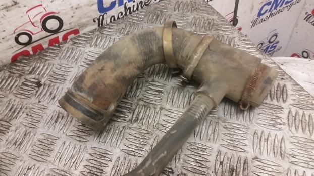 Landini Mythos Series 115 Engine Cooling Radiator Hose 3679229m91 - 散热器 适用于 拖拉机:图3 Landini Mythos Series 115 Engine Cooling Radiator Hose 3679229m91 - 散热器 适用于 拖拉机:图3