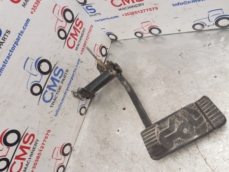 Manitou Mrt 2540 M Series Cab Brake Pedal 527321 - 踏板 适用于 伸缩臂叉装车:图2 Manitou Mrt 2540 M Series Cab Brake Pedal 527321 - 踏板 适用于 伸缩臂叉装车:图2