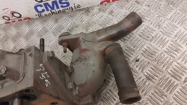 Massey Ferguson 133, 135, 140, 145, 148, 150, Ad3.152 Cylinder Head Assy 86550 - 汽缸盖 适用于 拖拉机:图4 Massey Ferguson 133, 135, 140, 145, 148, 150, Ad3.152 Cylinder Head Assy 86550 - 汽缸盖 适用于 拖拉机:图4