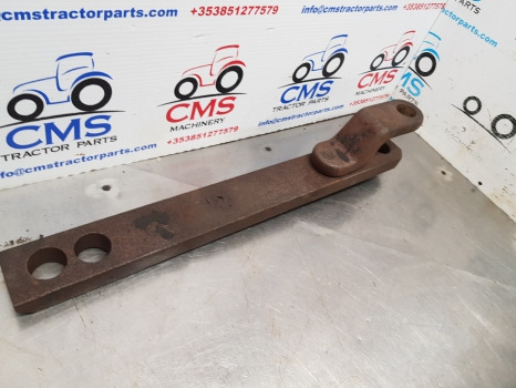 Massey Ferguson 390, 690, 675 Drawbar, Draw Bar 1686122m92 - 框架/ 底盘:图3 Massey Ferguson 390, 690, 675 Drawbar, Draw Bar 1686122m92 - 框架/ 底盘:图3