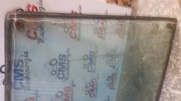Massey Ferguson 690 Cab Frong Glass Windscreen Tg1246 - 挡风玻璃 适用于 拖拉机:图4 Massey Ferguson 690 Cab Frong Glass Windscreen Tg1246 - 挡风玻璃 适用于 拖拉机:图4